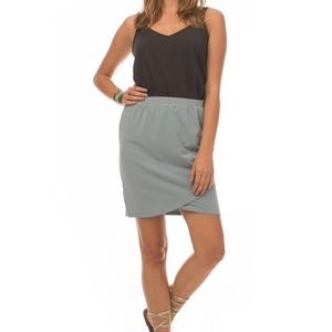 NWT Synergy Clothing Petal Skirt SZ XL